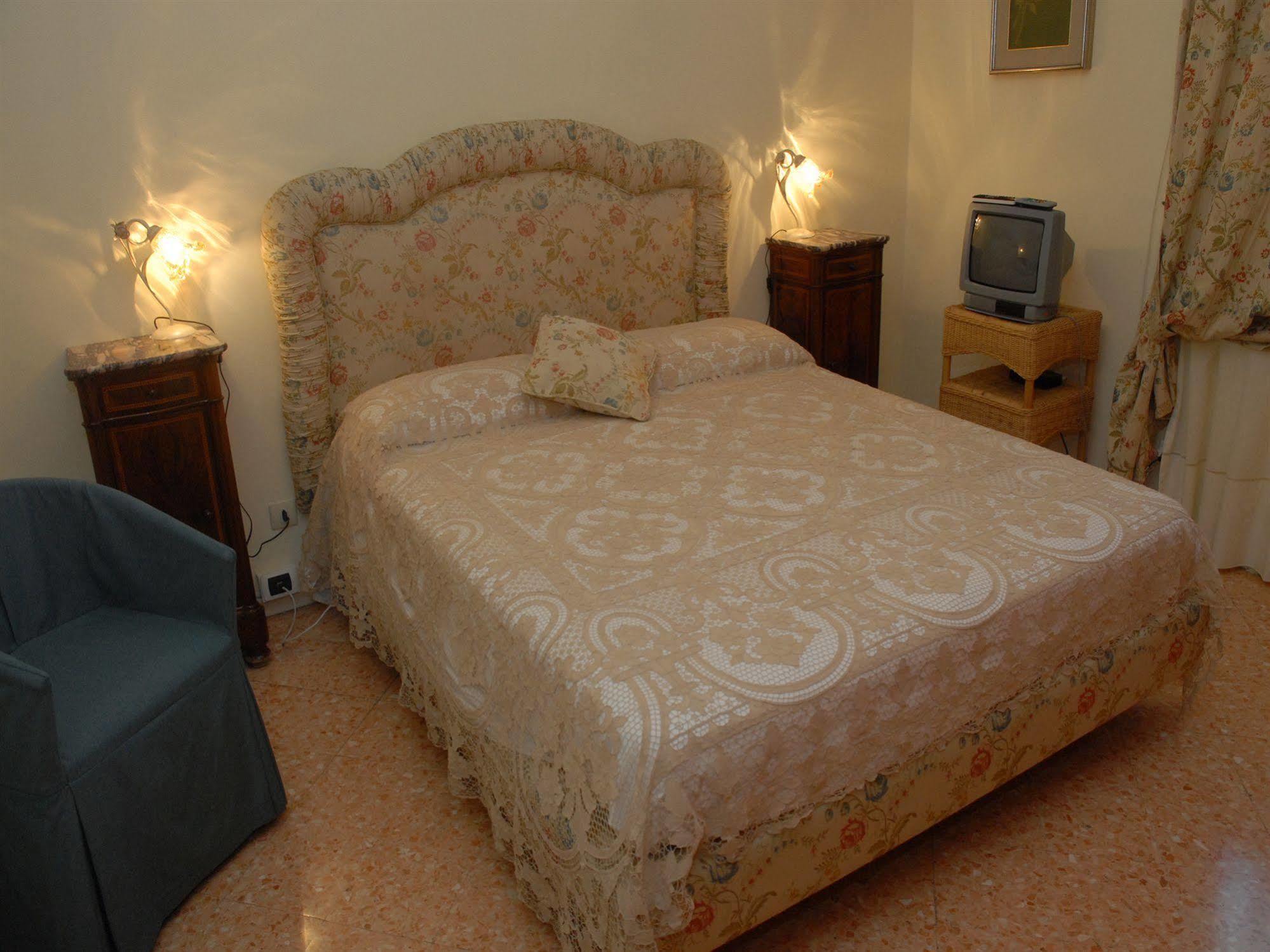 Bed and Breakfast Casa Rachele Пьяно-ди-Сорренто Экстерьер фото