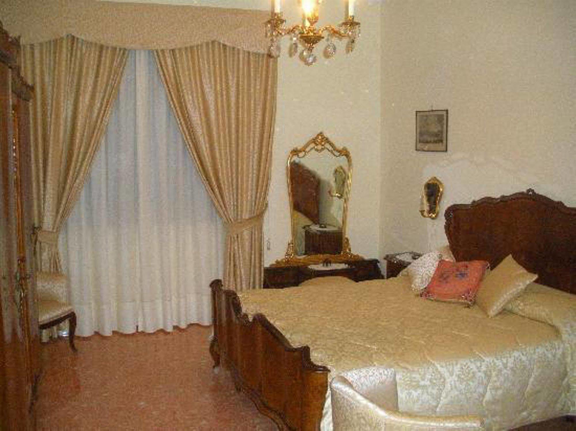 Bed and Breakfast Casa Rachele Пьяно-ди-Сорренто Экстерьер фото